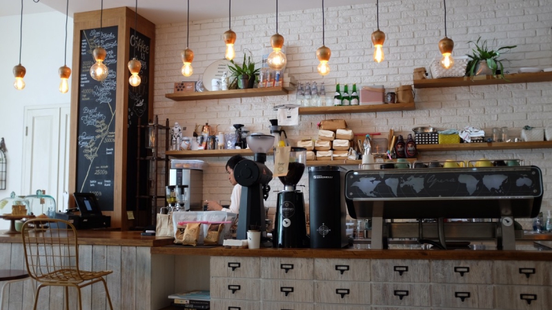 boutique-TOURNEFORT-min_coffee_shop_light_cafe_coffee_shop-32620